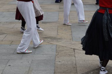 Bask halk dansı sergisi