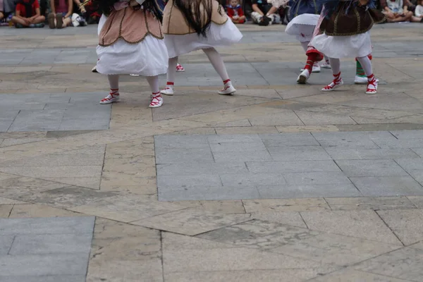 Bask halk dansı sergisi