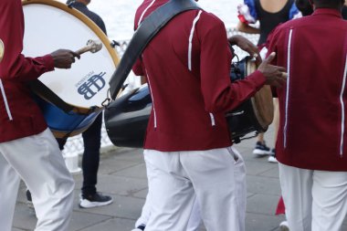 Sokaktaki Kübalı müzisyenler