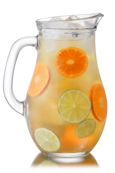 Iced mandarin lime lemonade, paths — Stock Photo, Image