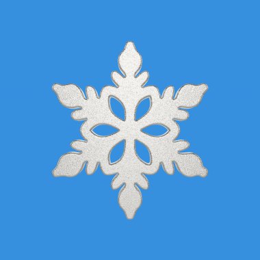 Gümüş kar tanesi üzerinde mavi arka plan izole. Noel öğe metalik parlak folyo dekore edilmiştir. 3D render.