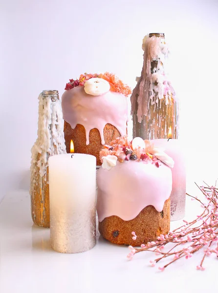 Закрыть Изображение Традиционного Пасхального Десерта Творога Пасхального Торта Бутылок Свечей — стоковое фото