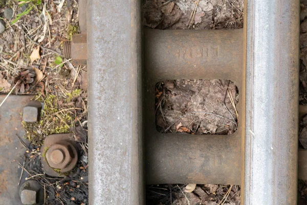 Fragment Van Een Spoorbed Rail Bouten Moeren — Stockfoto