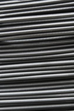 Karanlık, kıvrımlı sentetik tasarımlar, arkaplan