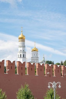  Kremlin Duvarı 'nın üzerindeki Büyük Çan Kulesi İvan