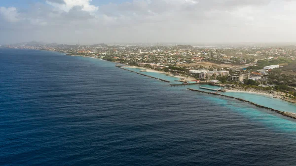 Вид Воздуха Побережье Кураао Карибском Море Бирюзовой Водой Скалой Пляжем — стоковое фото