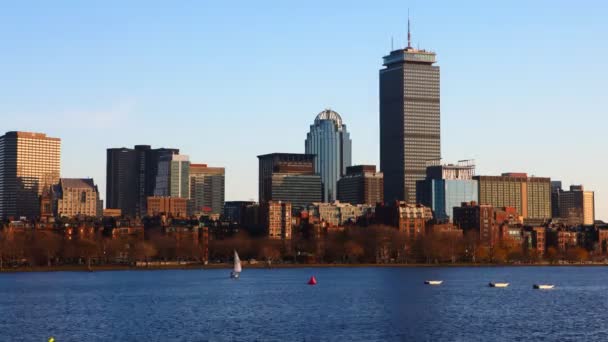 Timelapse 波士顿天际线横跨海港4K — 图库视频影像