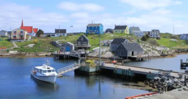 Renkli binalar, Peggys Cove, Nova Scotia 4k görünümünü