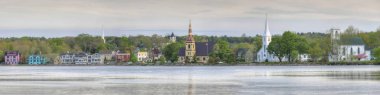 Üç kilise Mahone Bay, Nova Scotia Panoraması