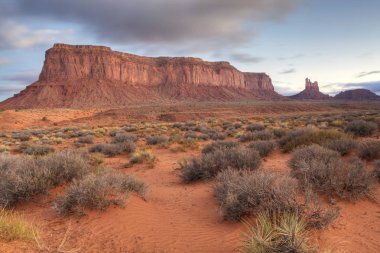 Monument Valley, Arizona ve Utah bir manzaraya