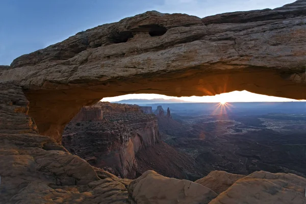 Ein Sonnenaufgang Mesa Bogen Canyonlands Nationalpark Utah — Stockfoto