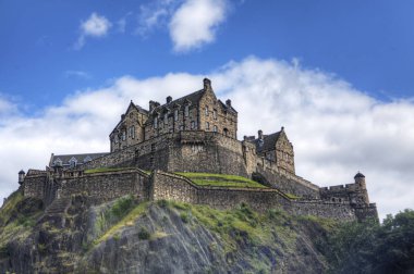 Bir görünümü, Edinburgh Castle İskoçya yüksek tepe üzerinde