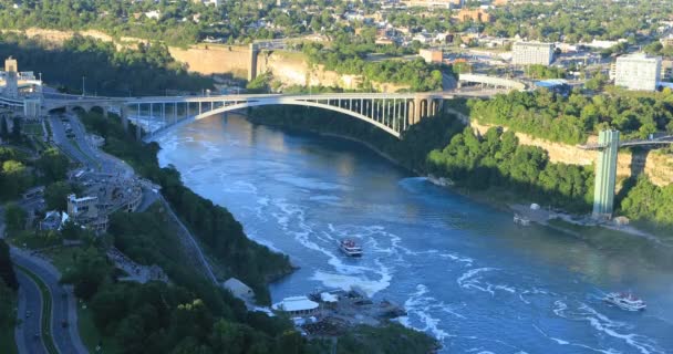 Γέφυρα Rainbow Προβολή Καταρράκτες Του Νιαγάρα Καναδάς — Αρχείο Βίντεο
