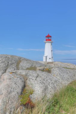Dikey Peggy'nin Cove deniz feneri, Nova Scotia, Kanada