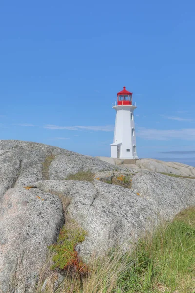 Vertikální Peggy Cove Maják Nova Scotia Kanada — Stock fotografie