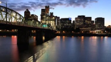 Portland, Oregon 4k günün gecesine Timelapse 
