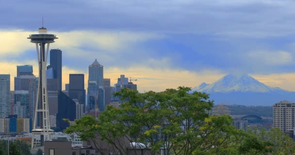 Seattle Washington Skyline Mount Rainier — Stock Video
