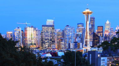 Bir görünümü, Seattle, Washington manzarası alacakaranlıkta