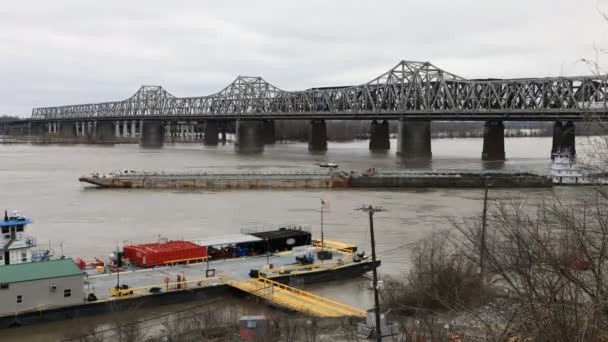 Timelapse Mississippi River Barge Memphis — Stock video