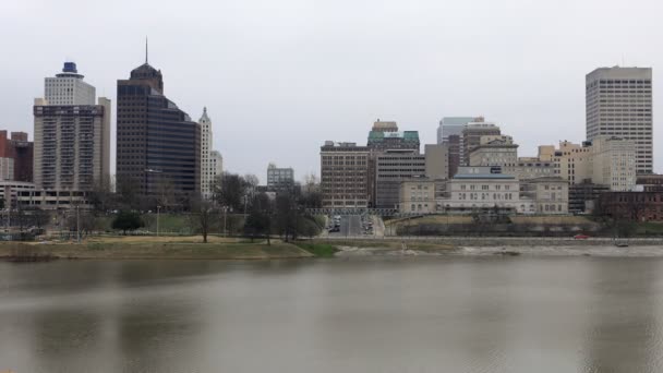 Timelapse Cerca Del Río Mississippi Paisaje Urbano Memphis — Vídeo de stock