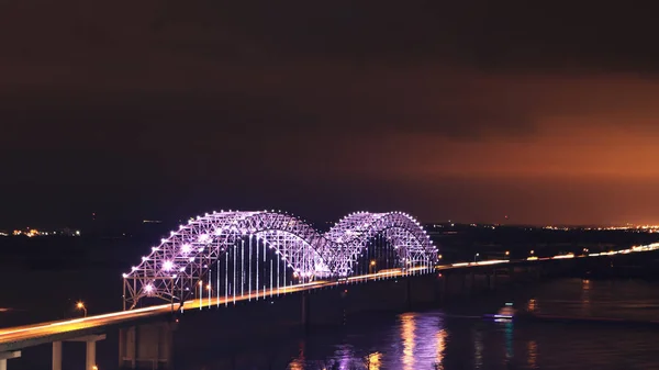 Uma Ponte Memphis Tennessee Depois Escurecer — Fotografia de Stock