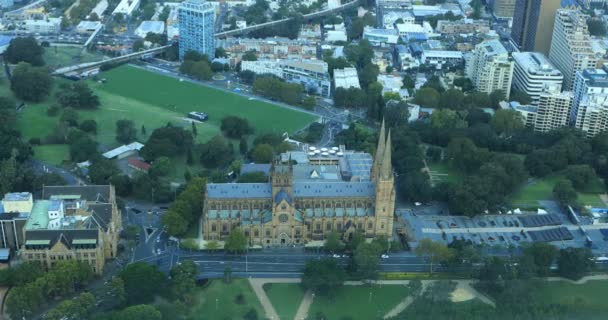 シドニー ニューサウスウェールズ州 オーストラリア 2019年3月7日 オーストラリアのシドニーにあるセントメアリー大聖堂カレッジの航空写真4K 私立ローマカトリック学校は1824年に開校しました — ストック動画