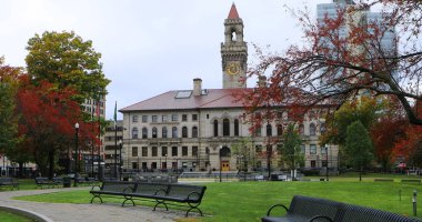 Massachusetts'teki Worcester Belediye Binası'nın görünümü