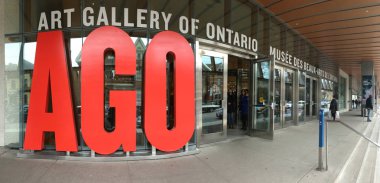 Ontario Sanat Galerisi Girişi, Toronto
