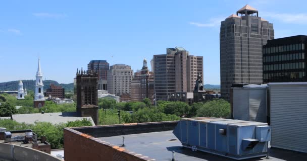 コネチカット州市内中心部のニューヘブンの眺め — ストック動画