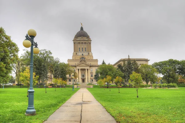 Escena del edificio de la Legislatura de Manitoba en Winnipeg, Canadá — Foto de Stock