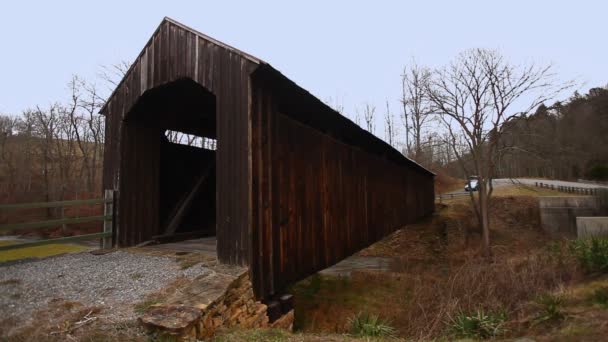 Cena Denmar Covered Bridge West Virginia Estados Unidos — Vídeo de Stock