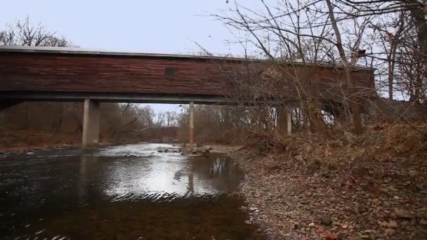 Meems Bottom Covered Bridge Virginia United States — Stock Video