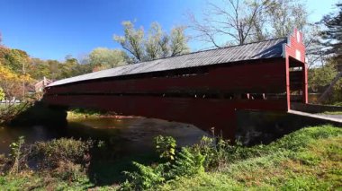 Dreibelbis İstasyonu Pennsylvania, ABD 'deki Köprü' yü kapsıyordu.