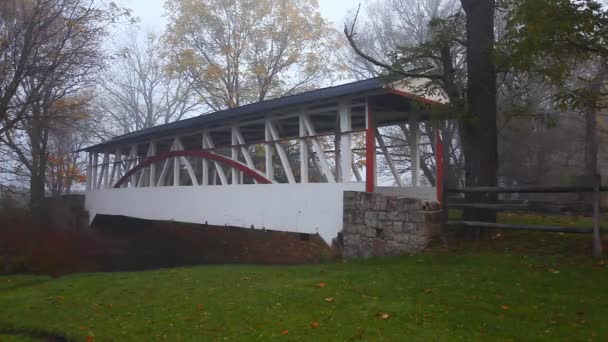 Kinsley Pennsylvania Daki Köprü Kapsıyor — Stok video
