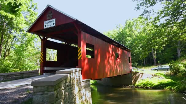 Sawhill Covered Bridge Pensylwanii Stany Zjednoczone Ameryki — Wideo stockowe