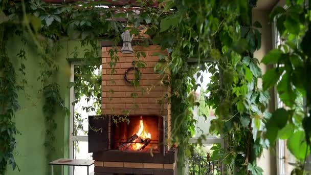 Terrasse Couverte Avec Barbecue Barbecue Intérieur Une Maison Avec Une — Video