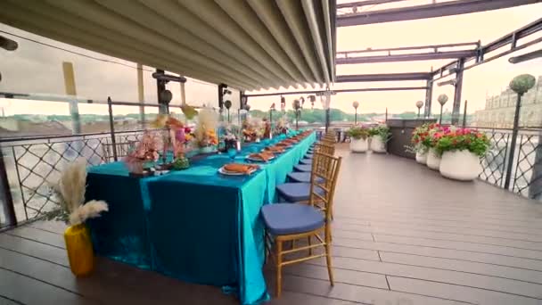 Arredamento Stile Rustico Terrazza Esterna Del Ristorante Decorata Celebrare Piccolo — Video Stock