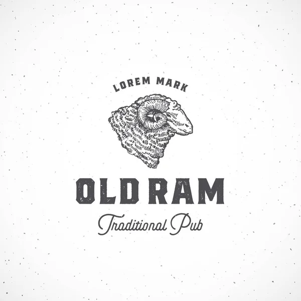 Old Ram Pub Abstraktes Vektorzeichen, Symbol oder Logo-Vorlage. Handgezeichnete Ram Head Sketch Sillhouette mit Typografie und Shabby Textur. Vintage-Emblem. — Stockvektor