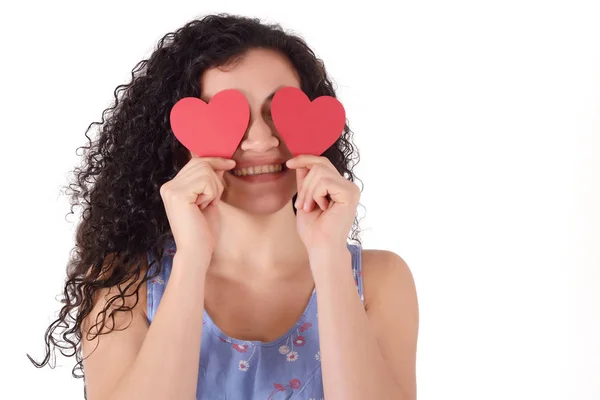 Retrato Una Hermosa Mujer Latina Sosteniendo Corazones Papel Rojo Concepto —  Fotos de Stock