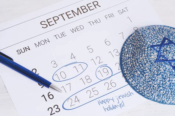 Calendario Septiembre Con Kippah Rosh Hashaná Yom Kipur Sukkot Concepto — Foto de Stock