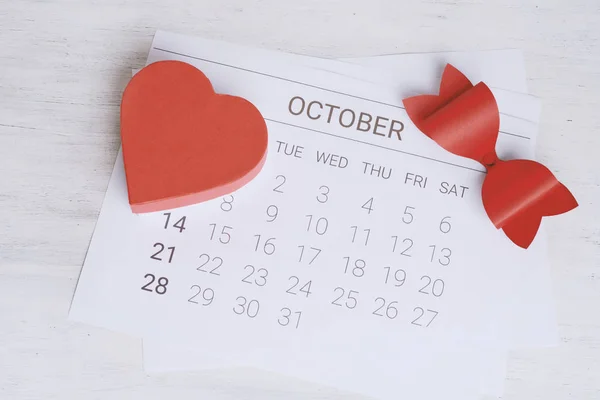 Calendrier Octobre Avec Boîte Cadeau Rouge Date Nuit Concept Amour — Photo