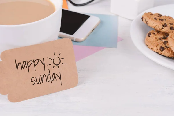 Tarjeta Papel Con Texto Domingo Feliz Café Con Teléfono Galletas — Foto de Stock