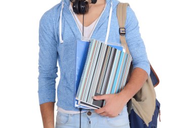 Defter ve çanta ile öğrenci görünümünü kapatın. Eğitim kavramı. İzole beyaz arka plan