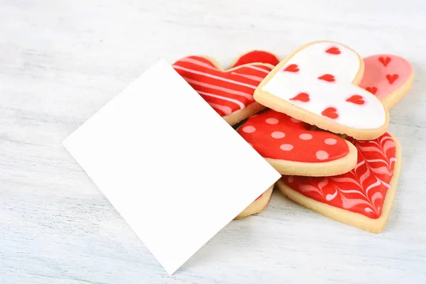 Close Valentine Day Cookies Empty Greeting Card White Wooden Background — стоковое фото