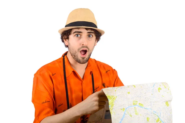 Turis pria dengan peta kota — Stok Foto