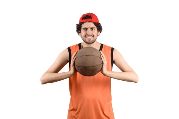 Jovem com bola de basquete. — Fotografia de Stock