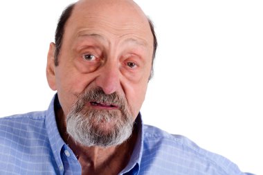 Gülümseyen kıdemli mutlu adam portresi 