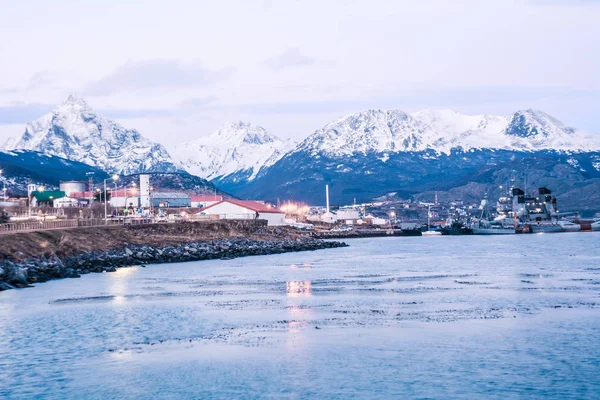 A view of Ushuaia and mountains in winter. — Stock Photo, Image