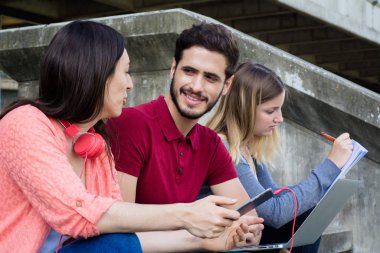 Açık havada birlikte eğitim Üniversite öğrenci grubu