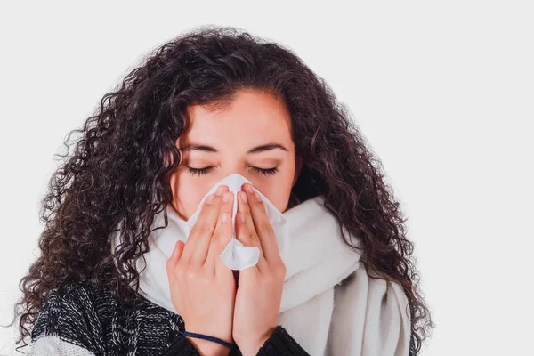 Portret van een vrouw in de winter — Stockfoto